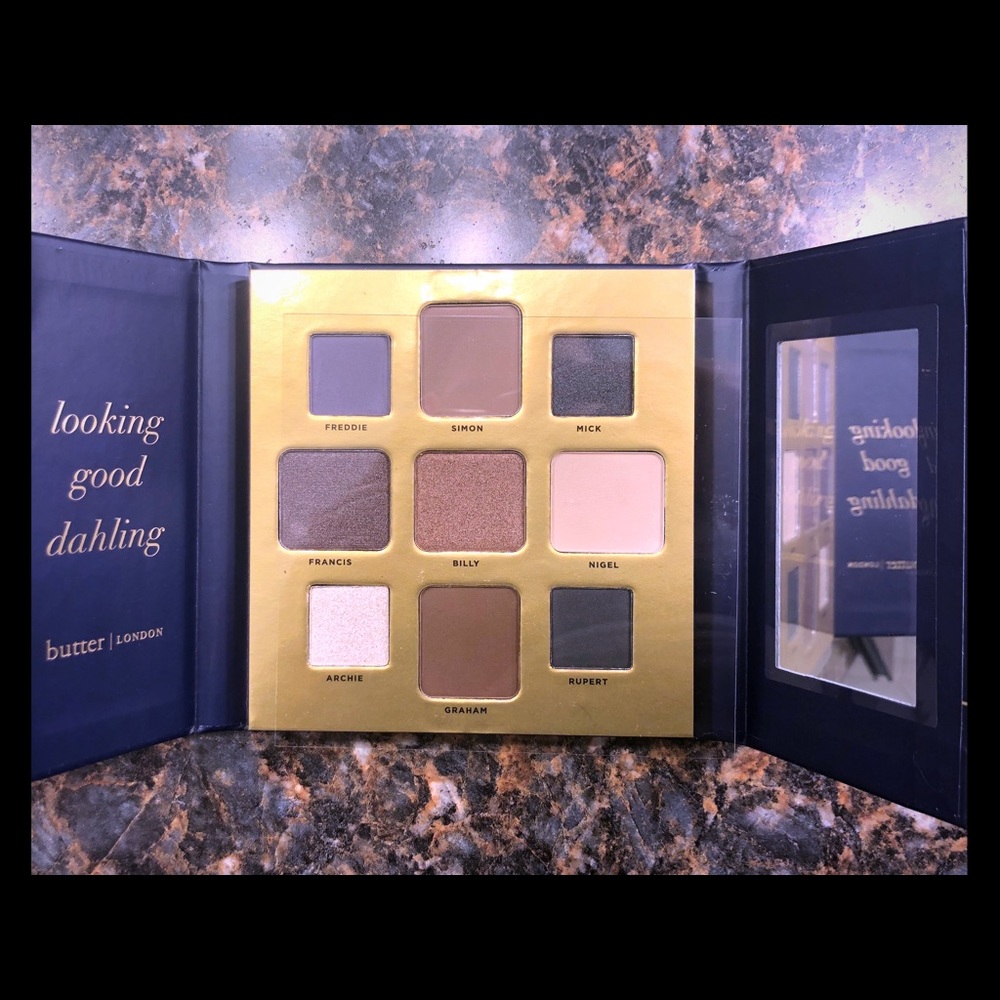 Eye shadow palette (Teddy Boy)